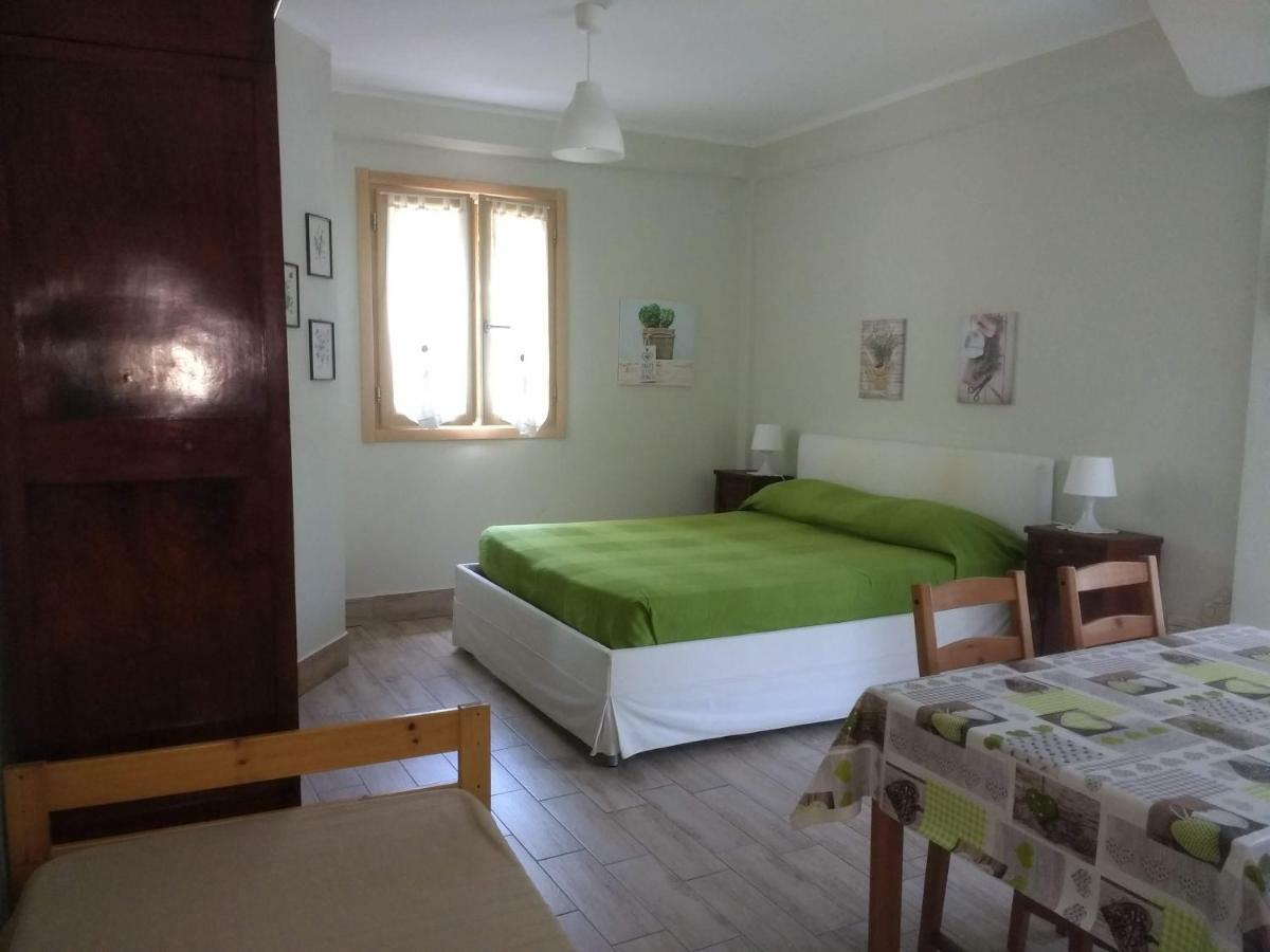 Casa Papaveri Rossi Finale Ligure Ngoại thất bức ảnh